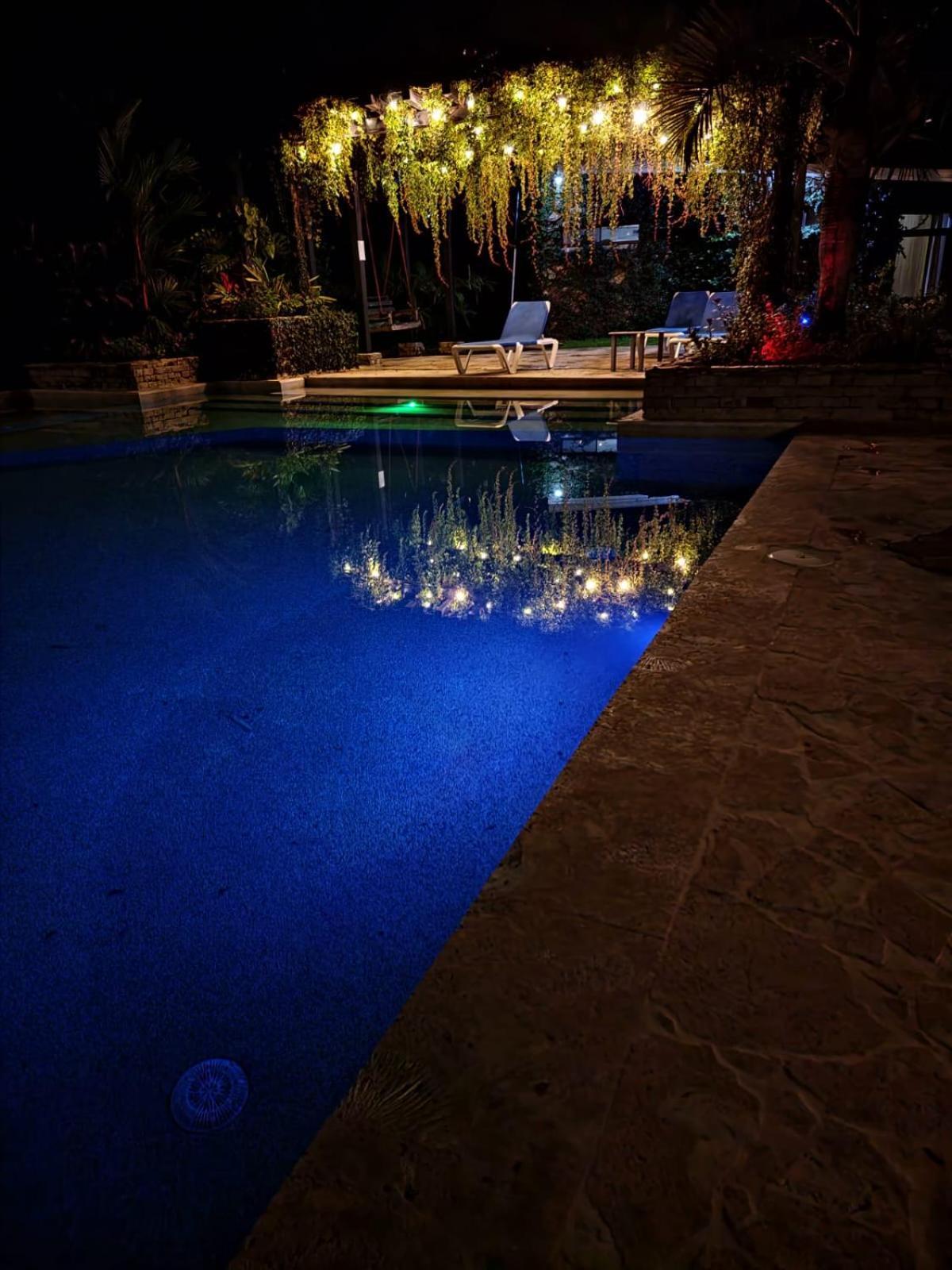 Diuwak Hotel Доминикал Екстериор снимка
