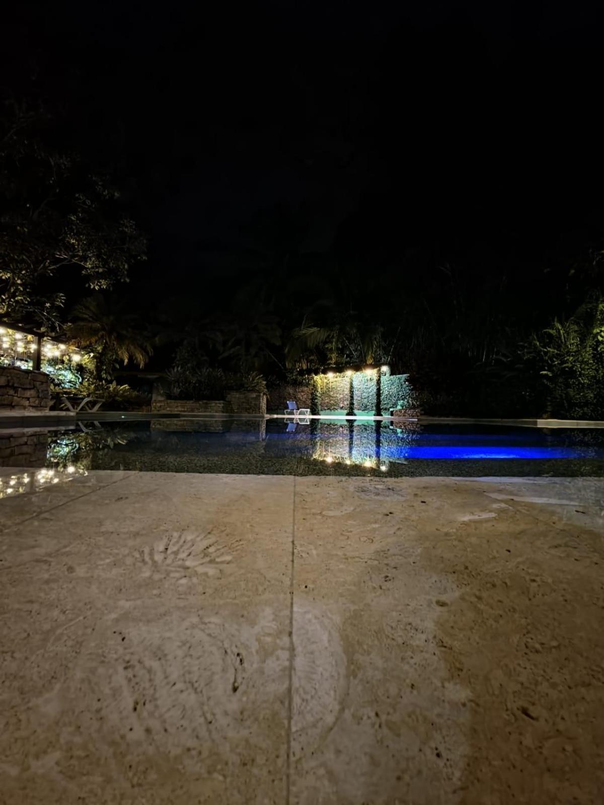 Diuwak Hotel Доминикал Екстериор снимка